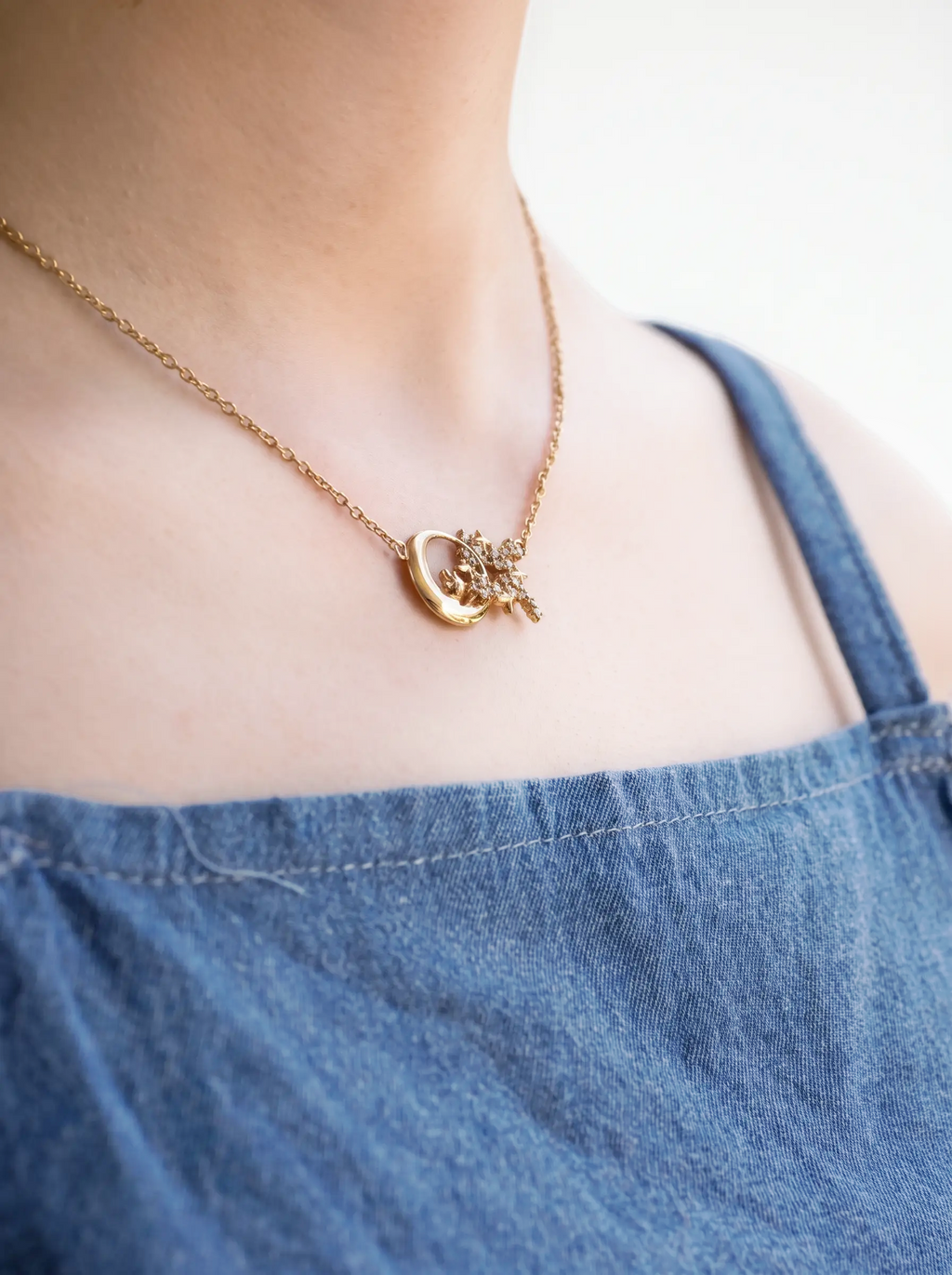 [Pre-Order] Moonlit Desire Necklace